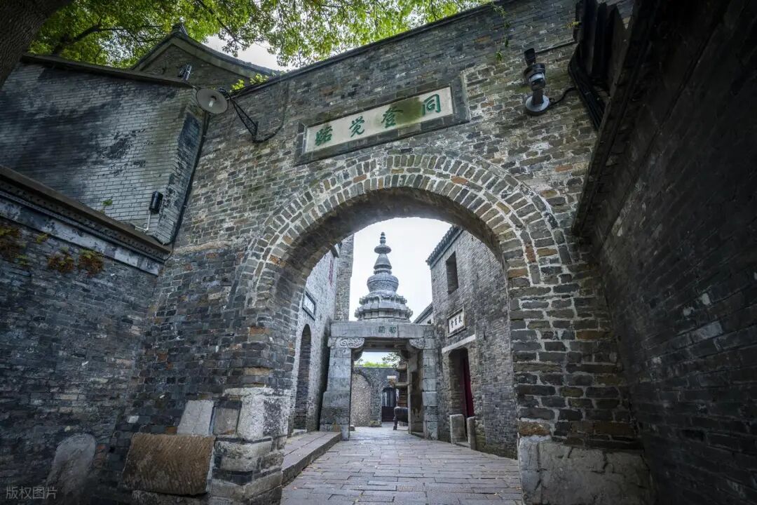 会会到访镇江沪办 共探 “线上城市”