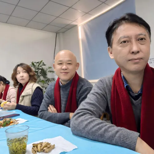 上海校友会第五届理事会第三次会议暨新春茶话会顺利召开